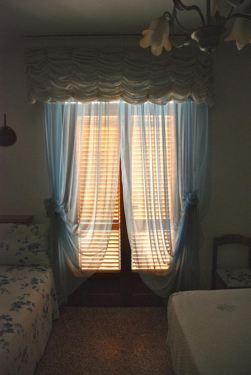 Bed And Breakfast Il Girasole Lamporecchio Kamer foto