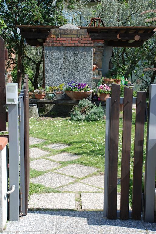 Bed And Breakfast Il Girasole Lamporecchio Buitenkant foto